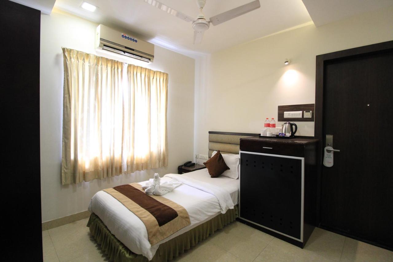 Hotel Southern Residency Kelambakkam Экстерьер фото