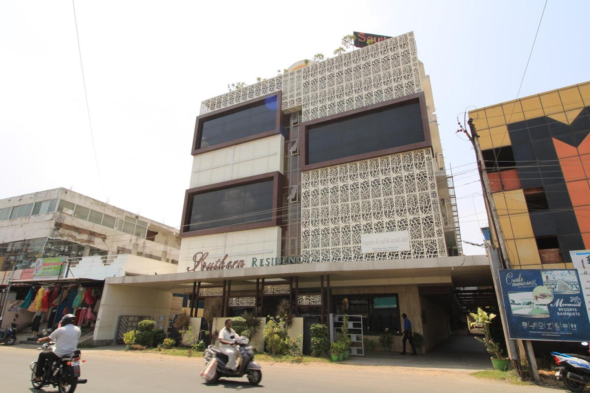 Hotel Southern Residency Kelambakkam Экстерьер фото