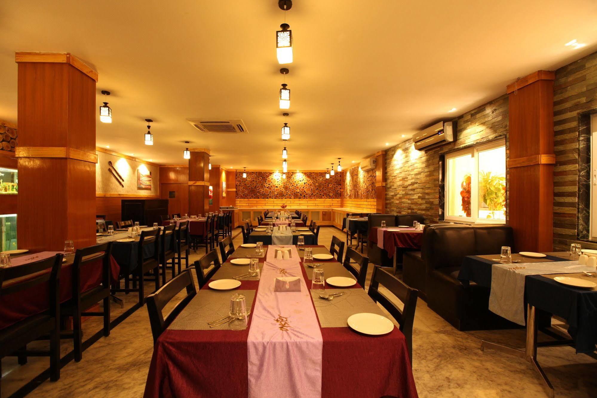 Hotel Southern Residency Kelambakkam Экстерьер фото